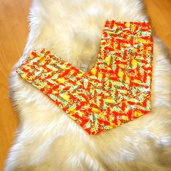 LulaRoe Floral Printed Leggings- T&C-#1558+ - Picture 7 of 10